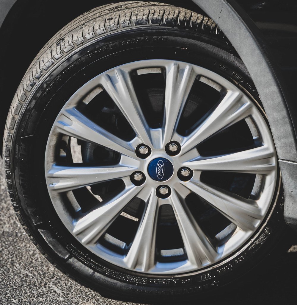 Used 2018 Ford Escape Titanium w/ Ford Safe & Smart Package image 26