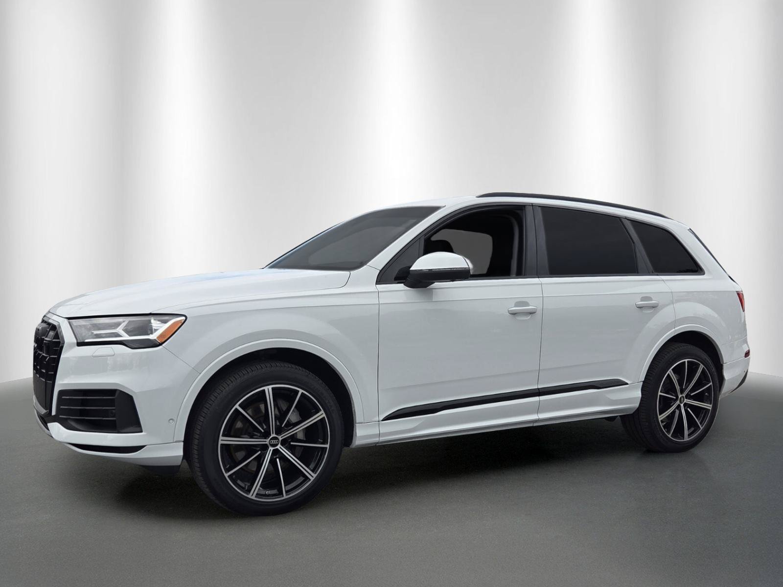Used 2023 Audi Q7 3.0T Premium Plus AWD/4WD image 3