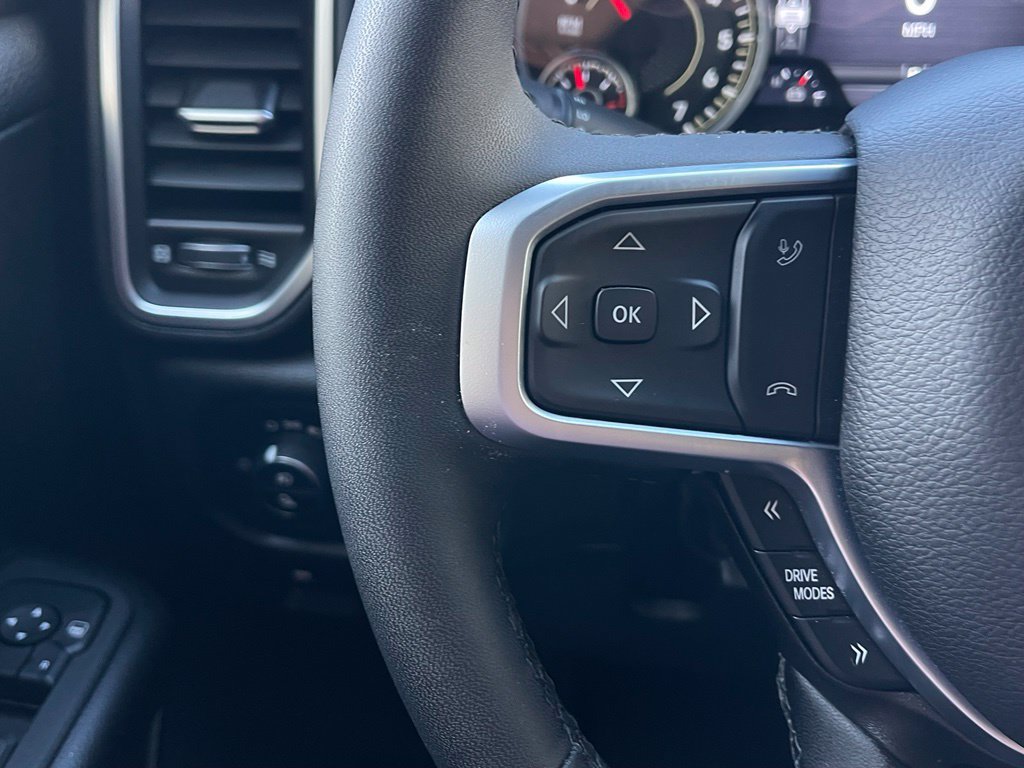 Used 2025 RAM 1500 Big Horn AWD/4WD image 27