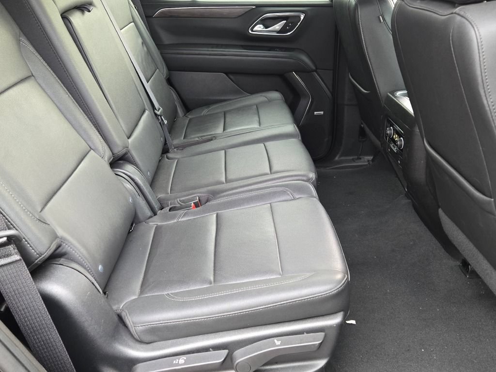 Used 2023 Chevrolet Tahoe LT AWD/4WD image 11
