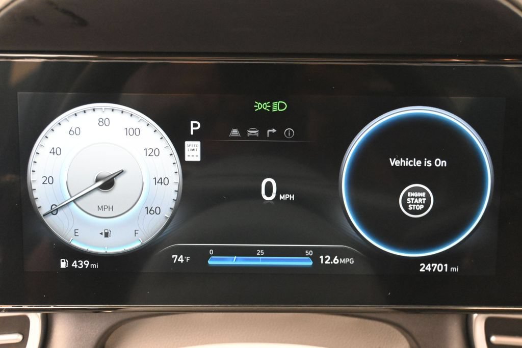 Used 2025 Hyundai Elantra SEL FWD image 18
