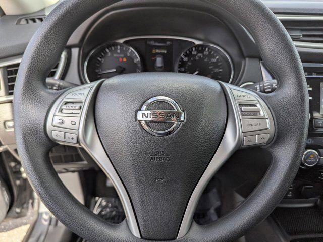 Used 2016 Nissan Rogue SV w/ SV Family Package FWD image 59