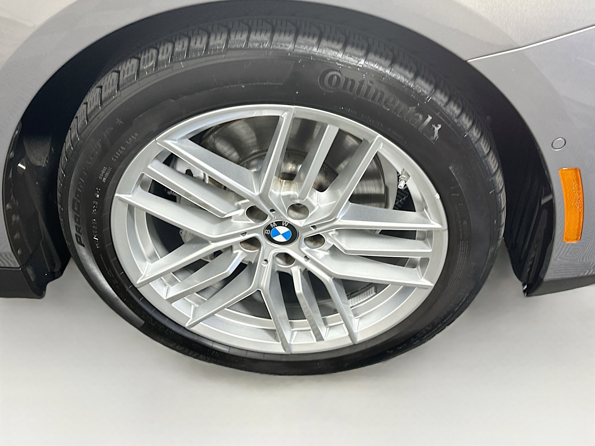 Used 2025 BMW 530i image 11