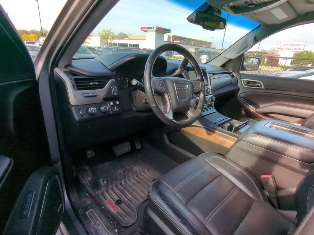 Used 2019 GMC Yukon XL Denali w/ Open Road Package image 7