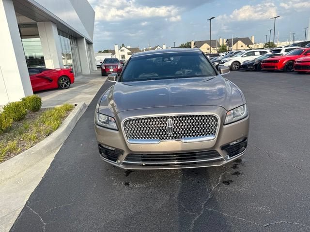 Used 2018 Lincoln Continental Select w/ Continental Climate Package FWD image 8