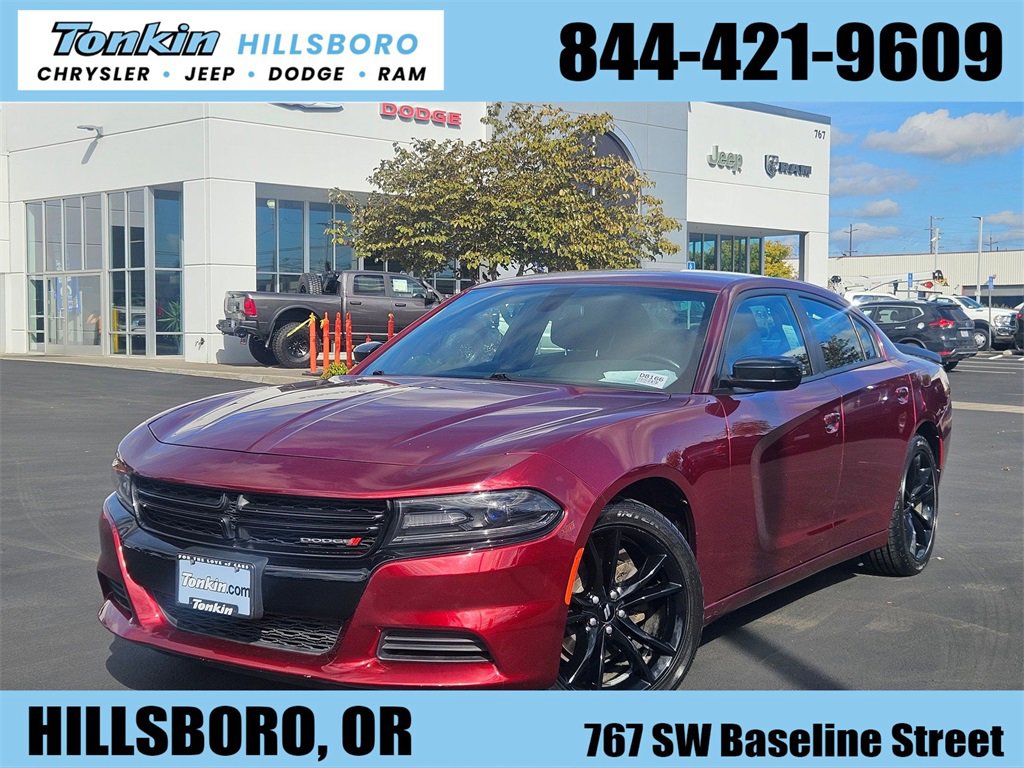 Used 2018 Dodge Charger SXT w/ Blacktop Package