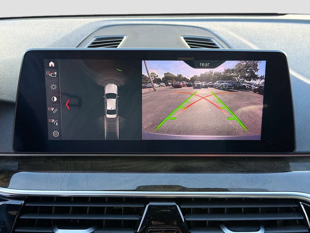 Used 2019 BMW 530i w/ M Sport Package RWD image 32