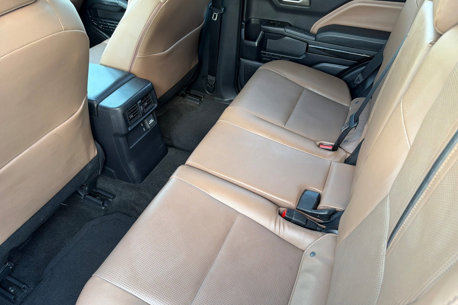 Certified 2025 Toyota 4Runner Limited image 11