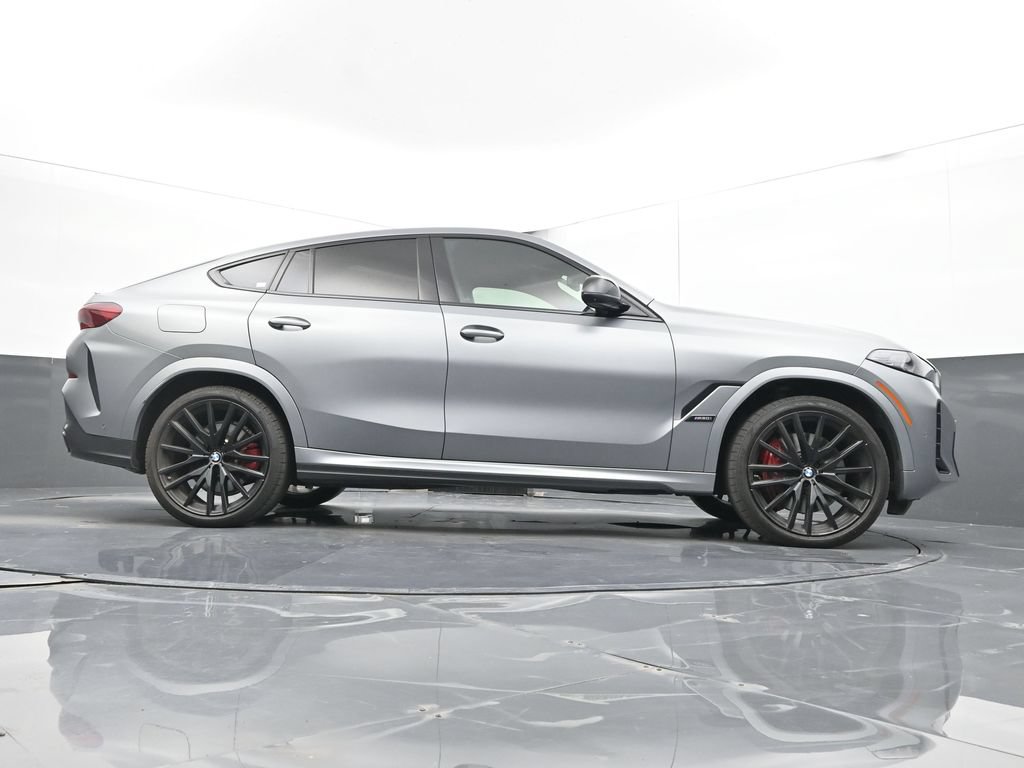Used 2024 BMW X6 M60i AWD/4WD image 44