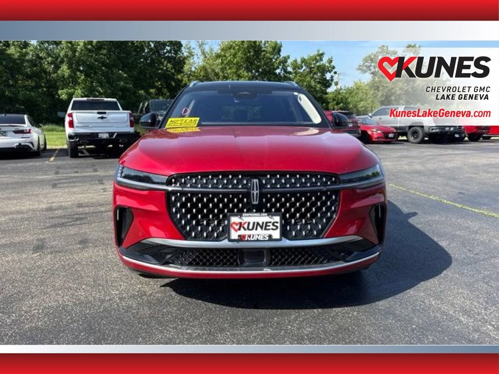 Used 2024 Lincoln Nautilus Reserve AWD/4WD image 11