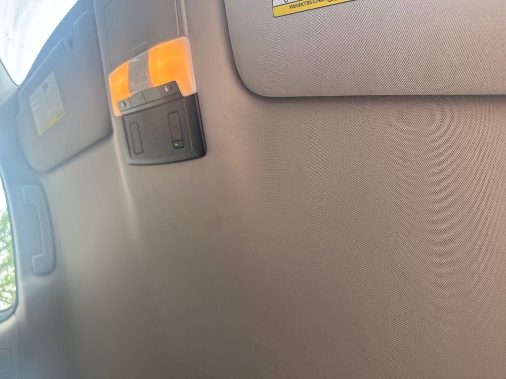 Certified 2024 Nissan Pathfinder SL image 19