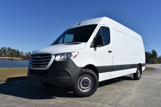 Used 2019 Freightliner Sprinter 170 image 5