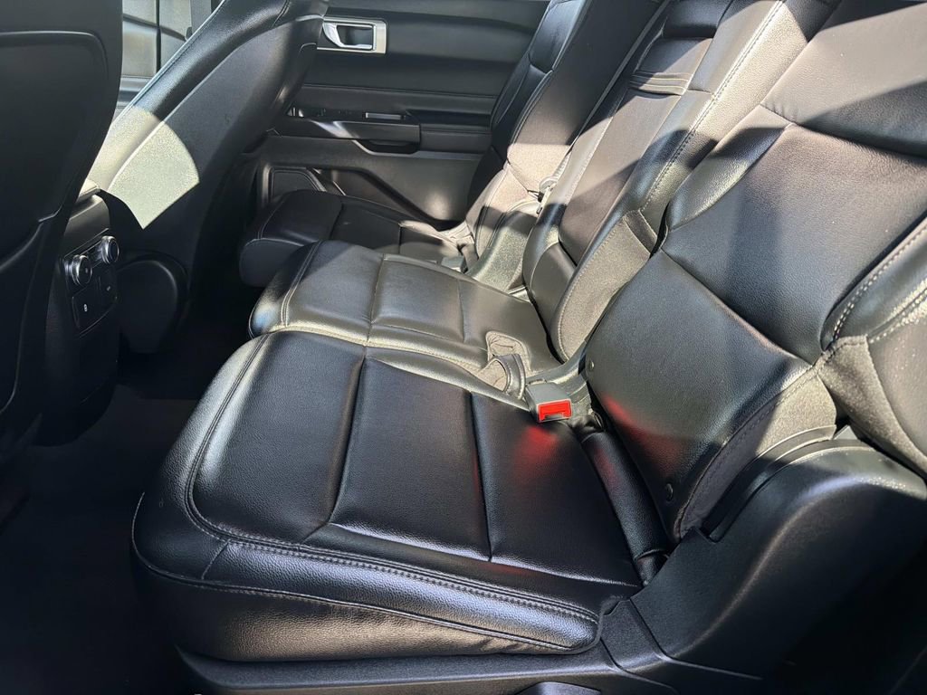 Certified 2020 Ford Explorer XLT image 22