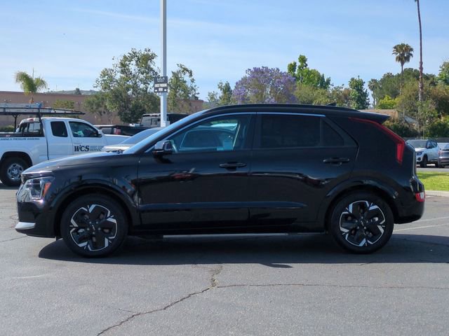Certified 2024 Kia Niro Wind FWD image 6
