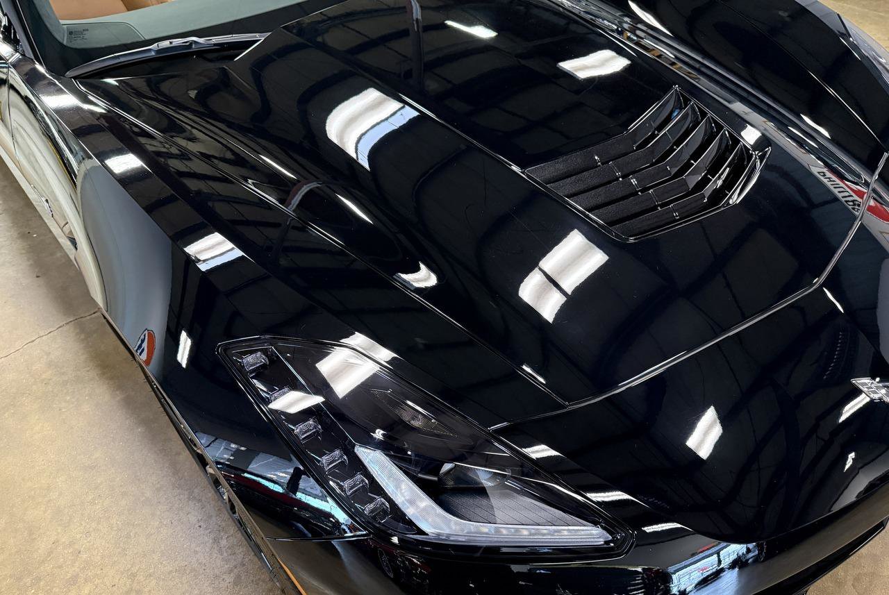 Used 2018 Chevrolet Corvette Stingray Convertible w/ 3LT Preferred Equipment Group image 26