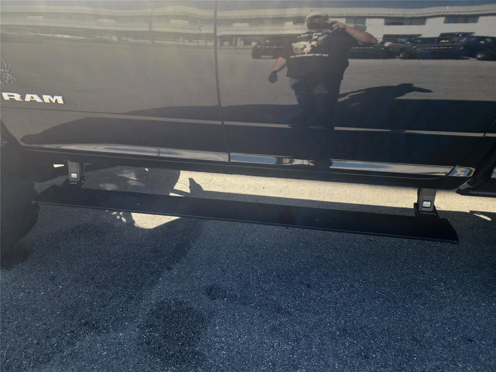 Used 2023 RAM 2500 Big Horn w/ Level B Equipment Group image 15