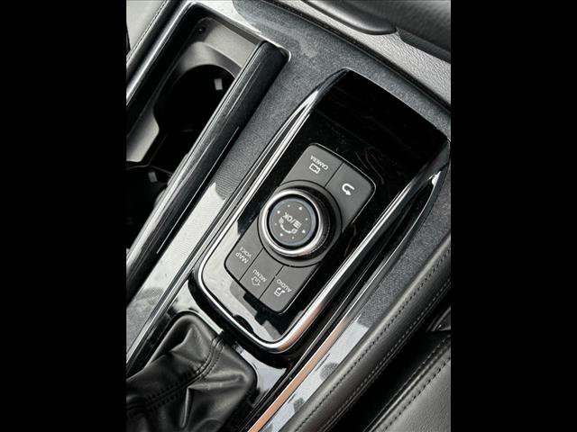 Used 2022 Nissan Armada SV image 20