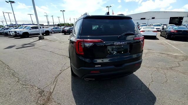 Certified 2022 GMC Acadia SLE w/ Driver Convenience Package AWD/4WD image 7