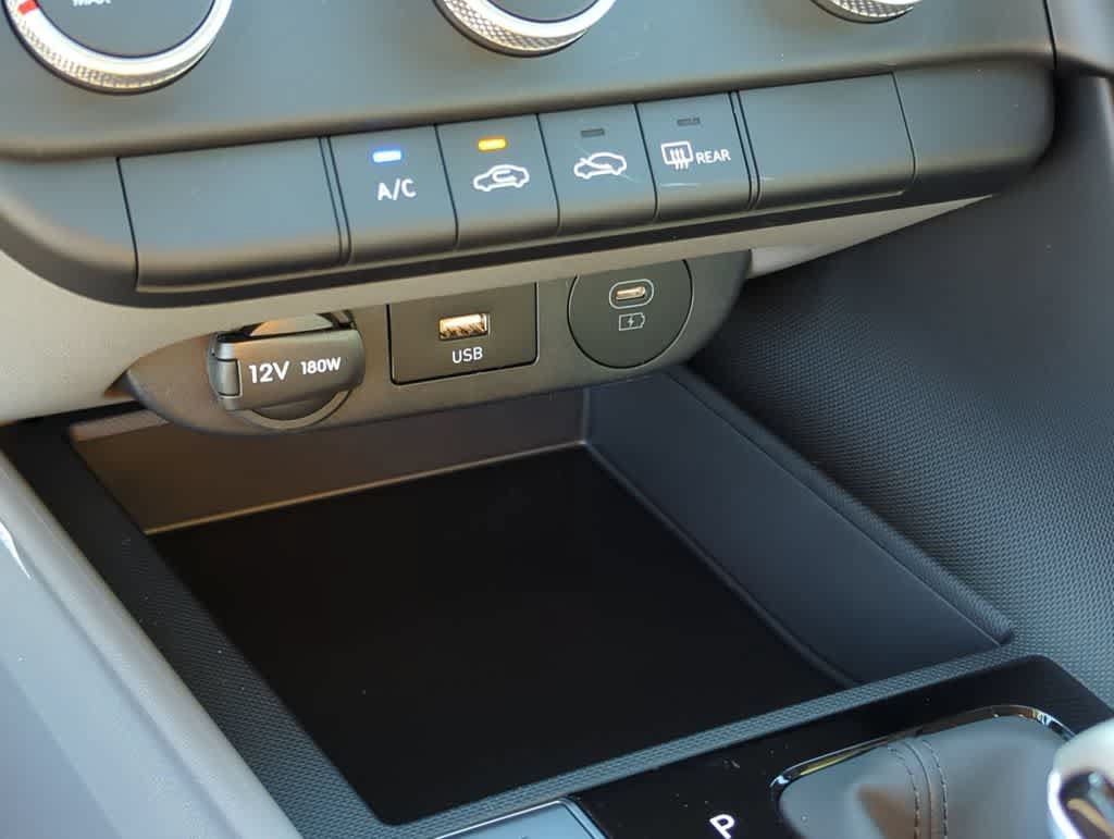 New 2026 Hyundai Elantra SE FWD image 32