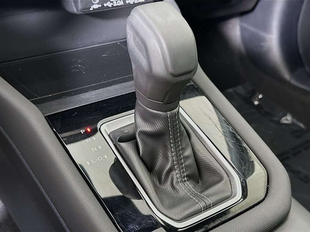 Certified 2025 Subaru Forester Premium AWD/4WD image 10