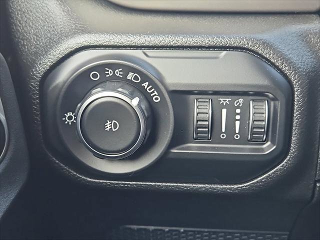 Certified 2021 Jeep Wrangler Sport S image 17