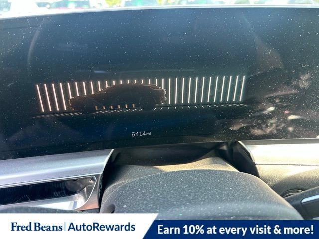 Used 2025 Cadillac Lyriq Sport w/ LPO, Floor Liner Package AWD/4WD image 9