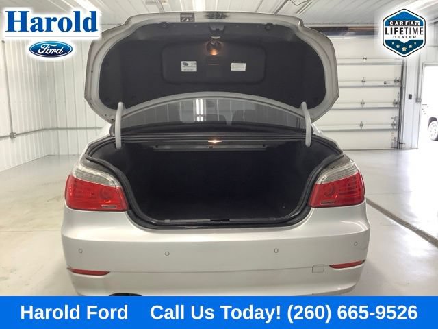 Used 2010 BMW 535i xDrive Sedan AWD/4WD image 6
