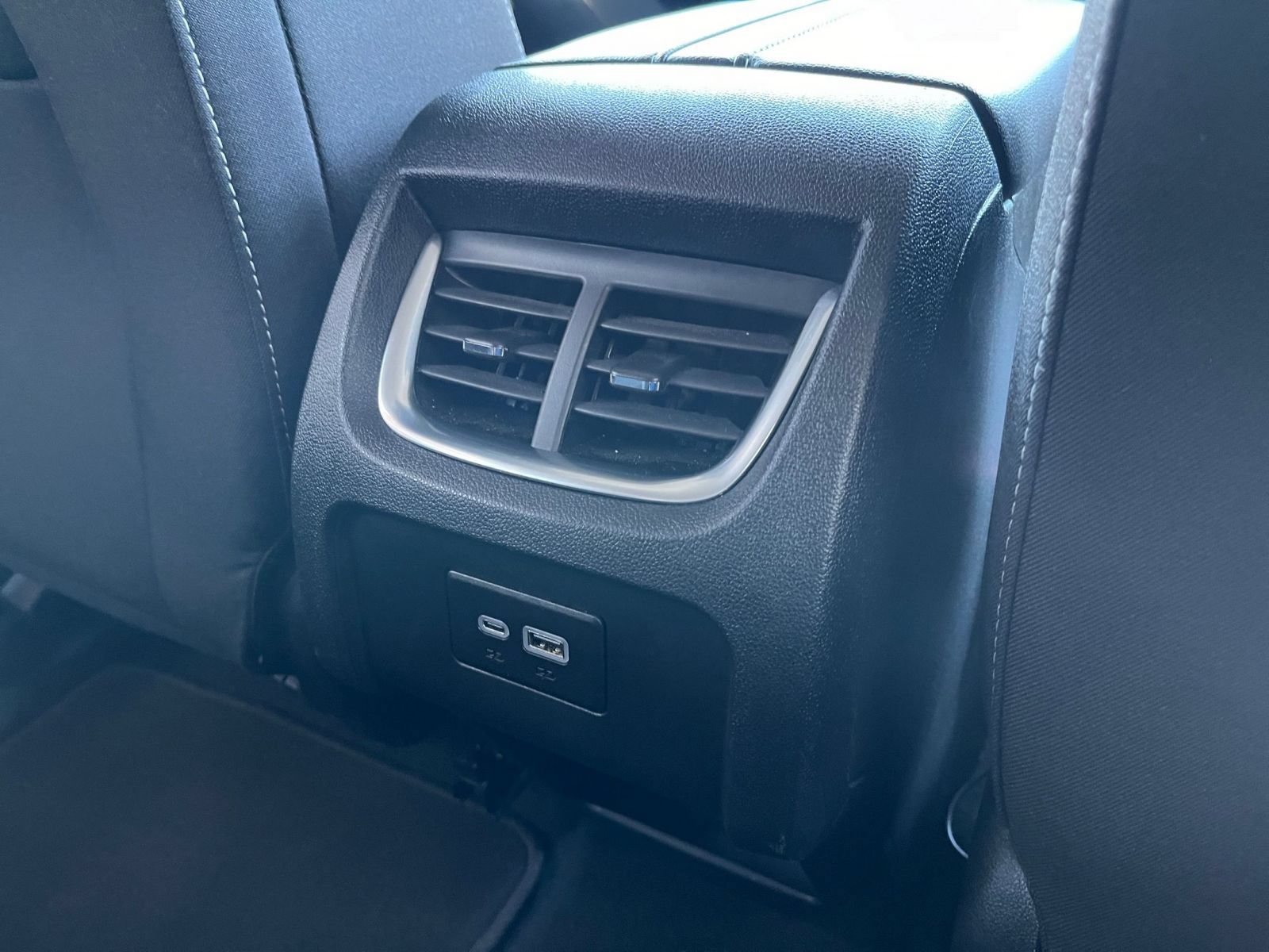 Used 2025 Chevrolet Blazer LT FWD image 25