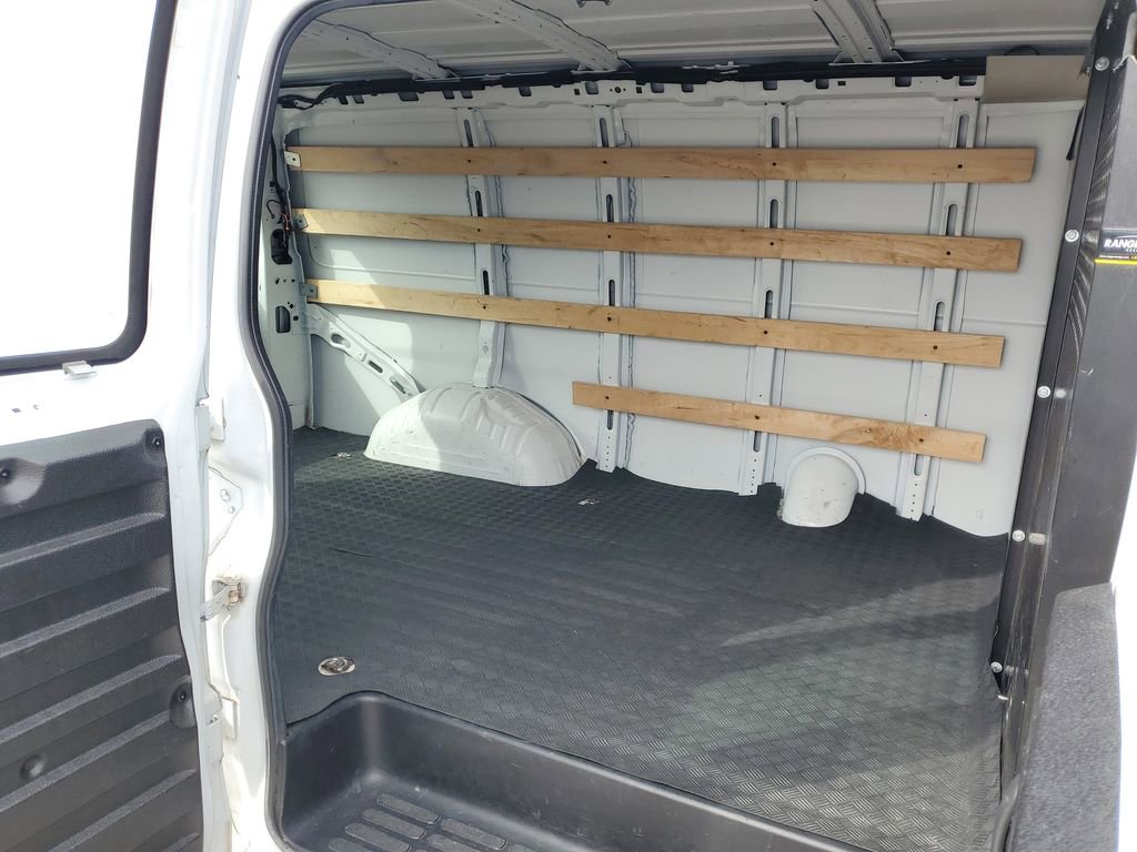 Used 2020 GMC Savana 2500 w/ Driver Convenience Package image 11