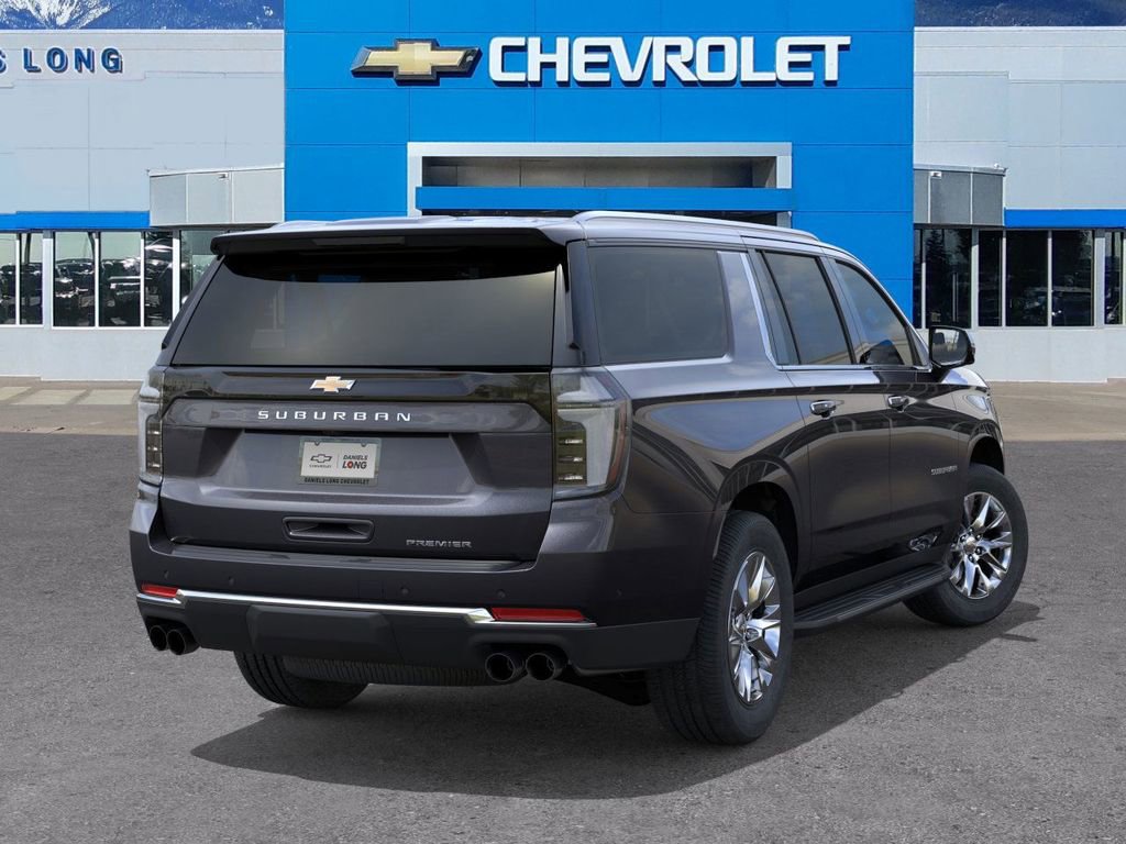 New 2025 Chevrolet Suburban Premier image 4