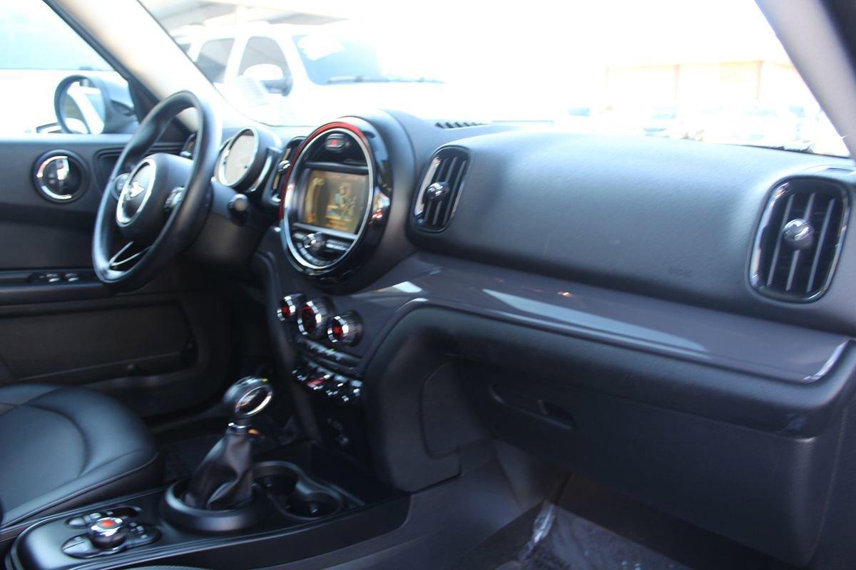 Used 2018 MINI Cooper Countryman FWD image 21