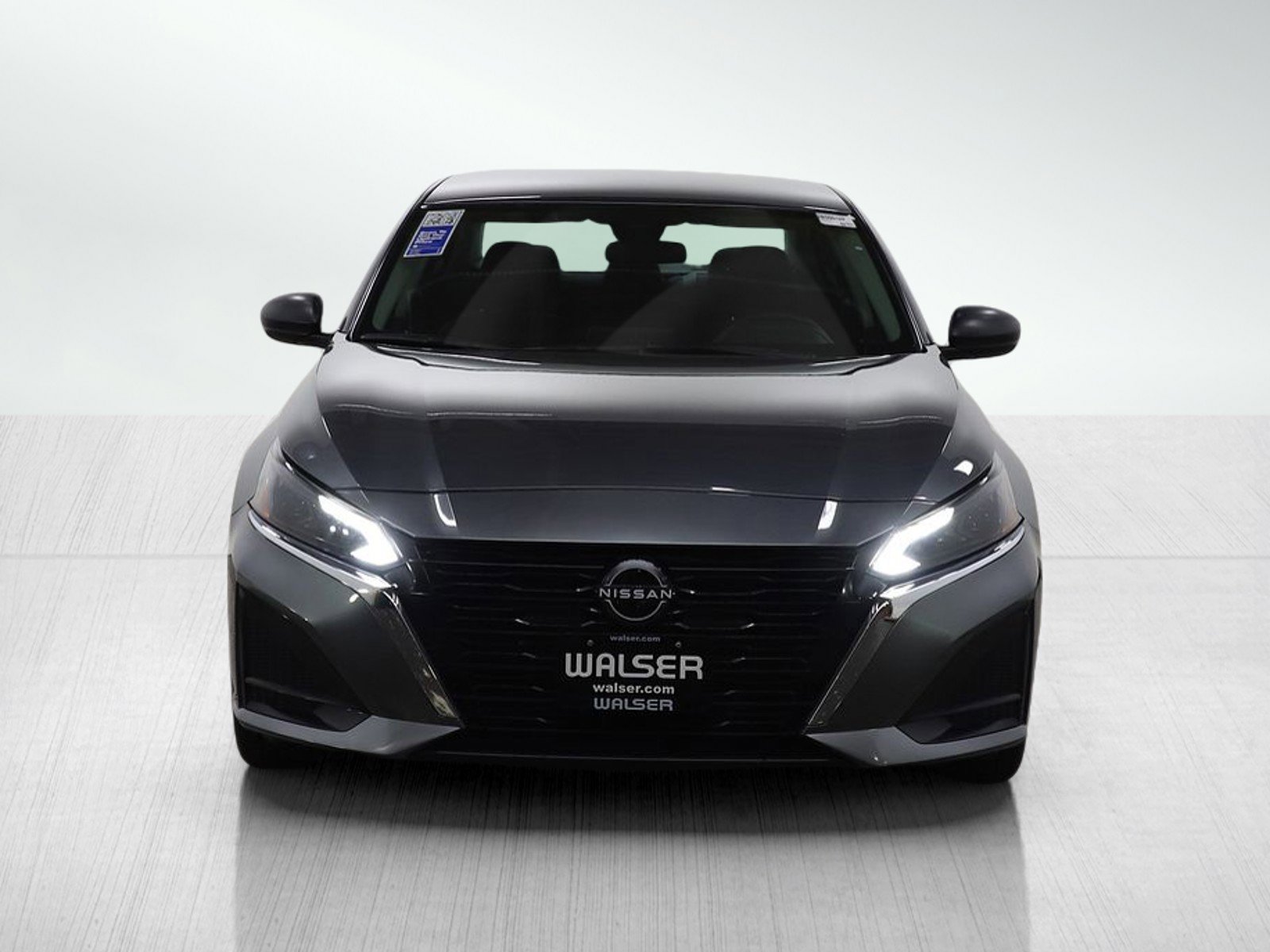 Used 2024 Nissan Altima 2.5 SV image 8