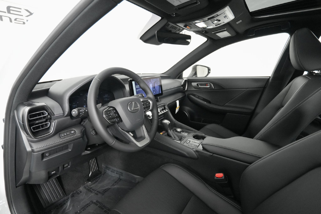 New 2026 Lexus IS 350 F Sport RWD image 9