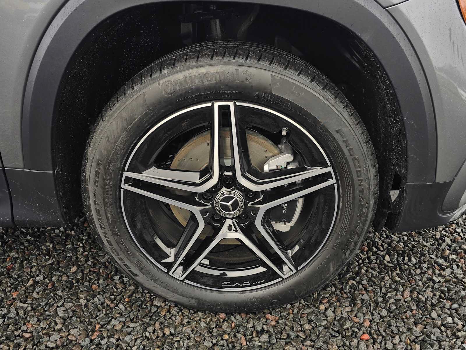 New 2026 Mercedes-Benz GLB 250 4MATIC image 9