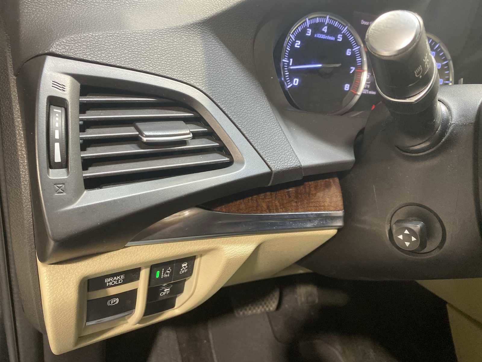 Used 2019 Acura MDX SH-AWD image 24