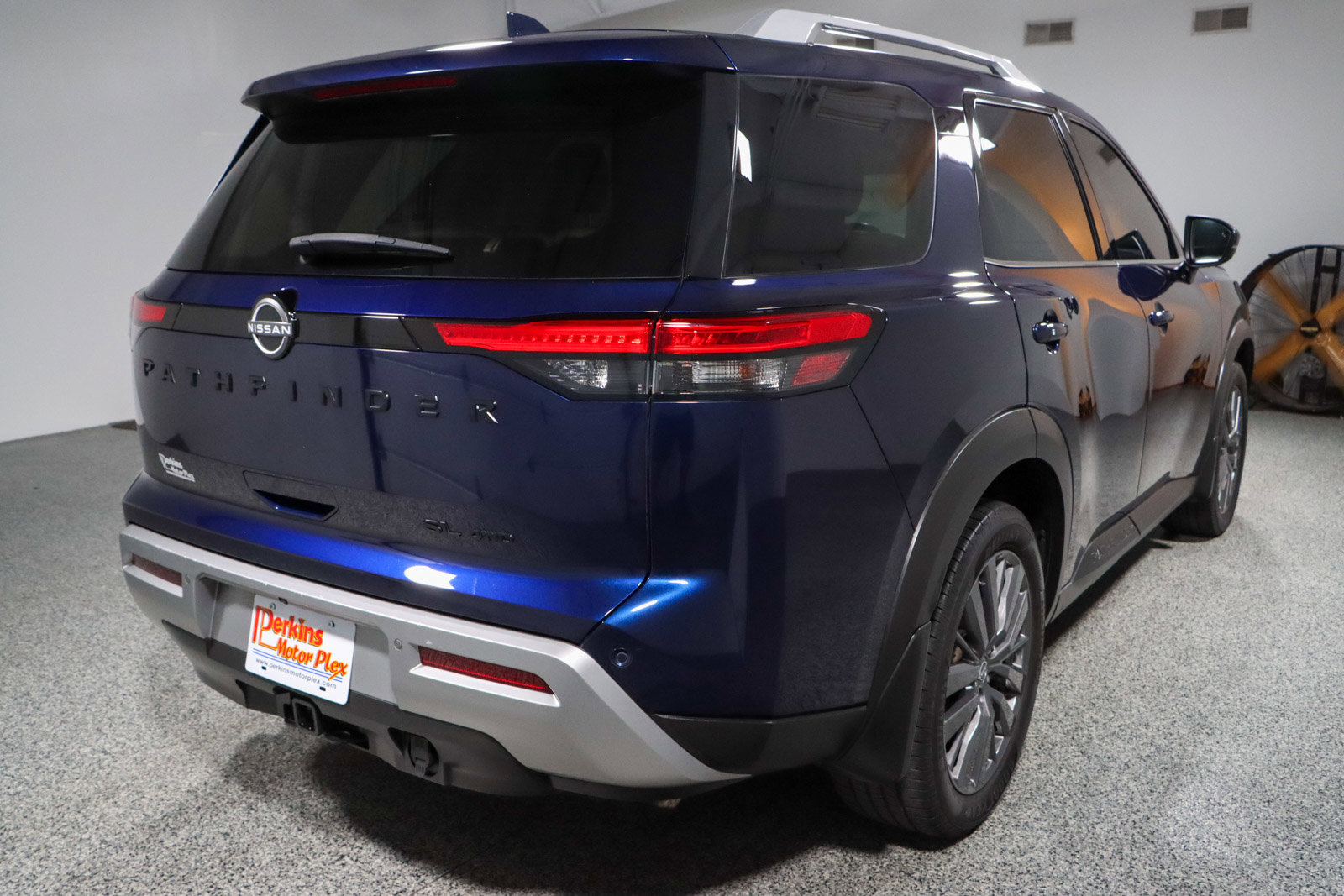 Used 2022 Nissan Pathfinder SL w/ SL Premium Package image 7