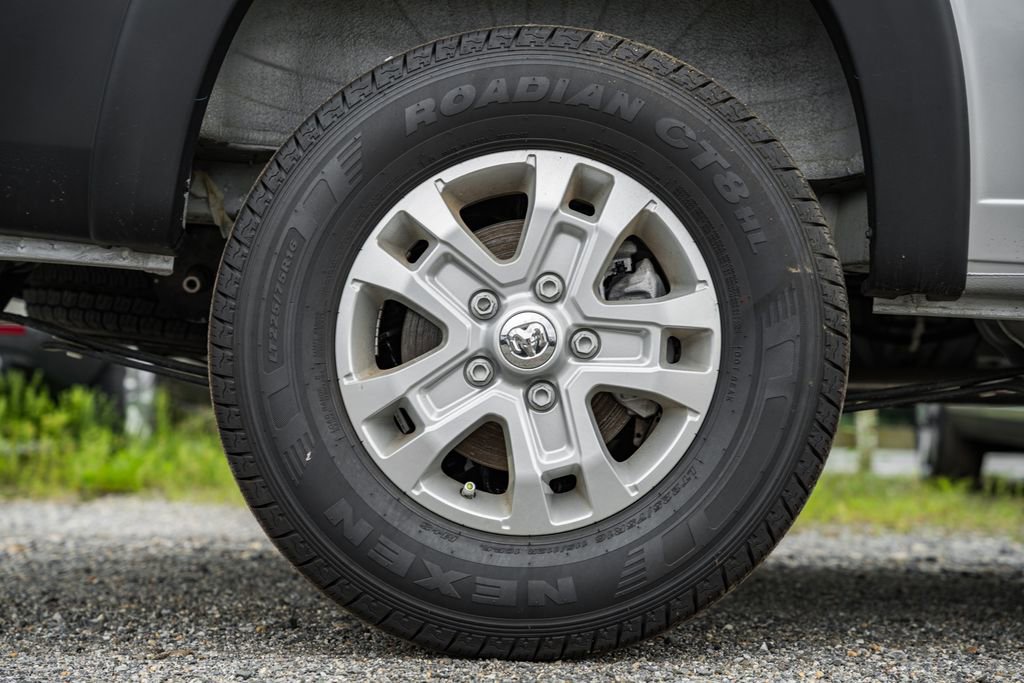 New 2025 RAM ProMaster 2500 w/ Quick Order Package 22G SLT image 15