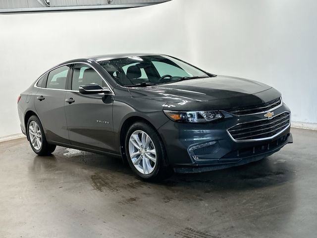 Used 2018 Chevrolet Malibu LT FWD image 30