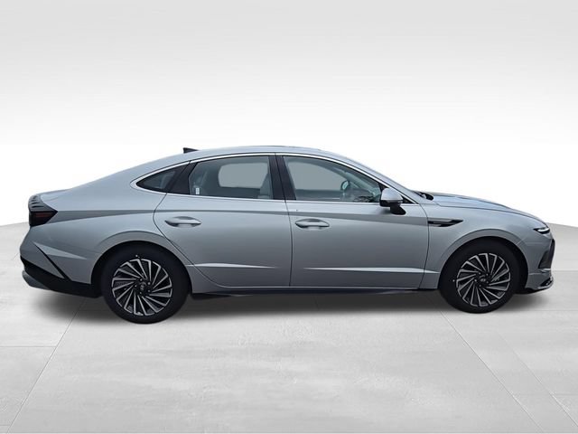 New 2025 Hyundai Sonata SEL FWD image 9