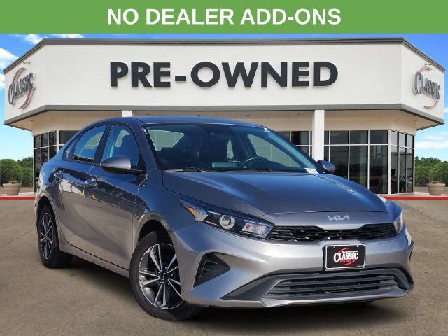 Used 2024 Kia Forte LXS FWD image 1