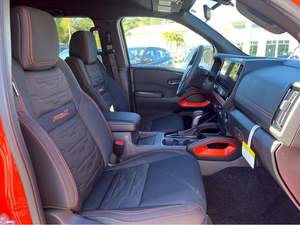New 2025 Nissan Frontier PRO-4X w/ Tow Package image 4