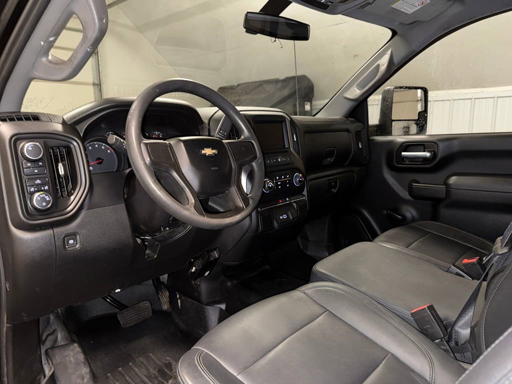 Used 2021 Chevrolet Silverado 3500 W/T AWD/4WD image 19