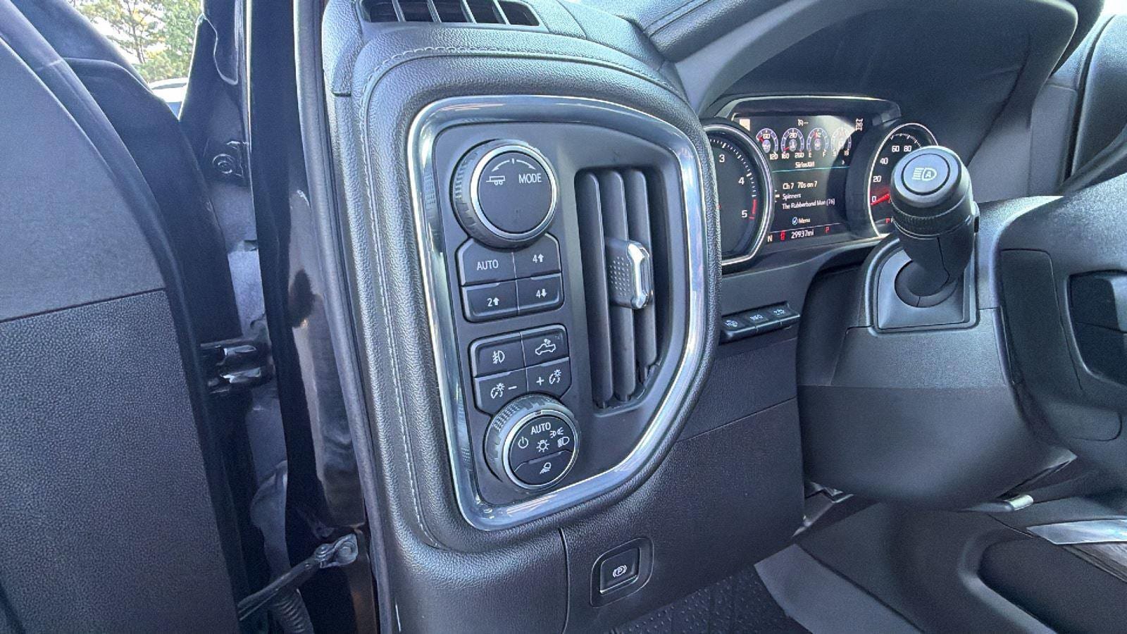 Used 2022 Chevrolet Silverado 2500 LTZ w/ LTZ Premium Package AWD/4WD image 23