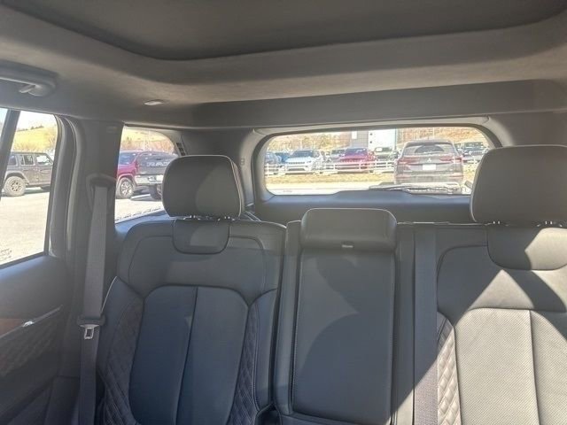 Used 2025 Jeep Grand Cherokee Summit image 29