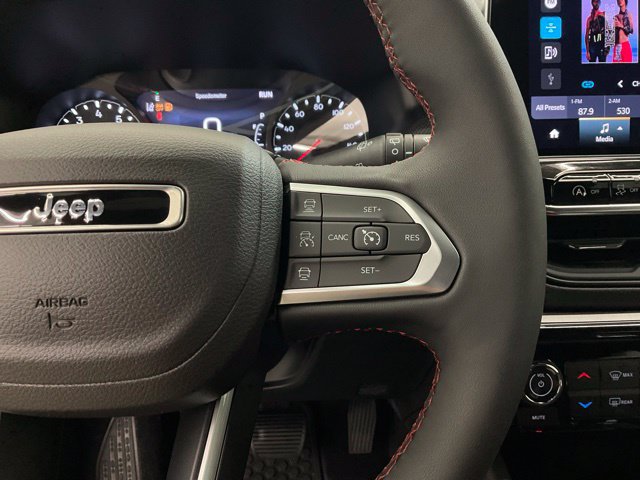 New 2026 Jeep Compass Trailhawk AWD/4WD image 13