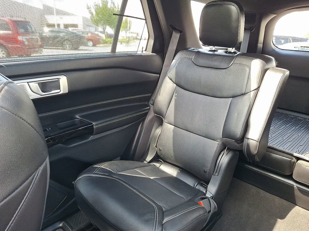 Used 2023 Ford Explorer ST w/ Equipment Group 401A AWD/4WD image 18