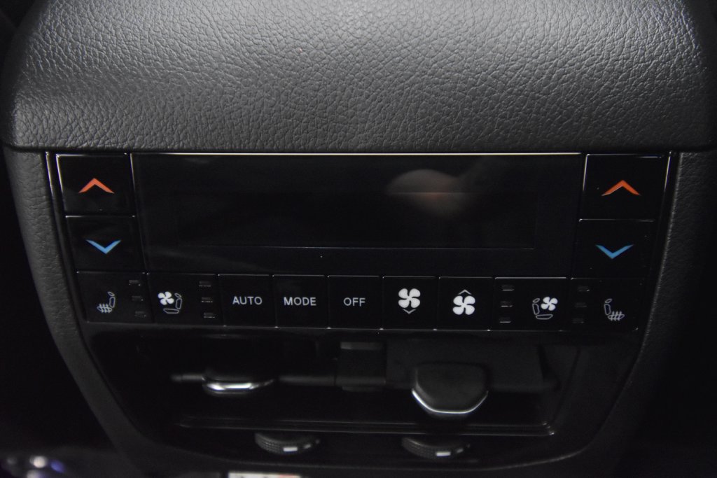 New 2027 Jeep Grand Cherokee Summit AWD/4WD image 41