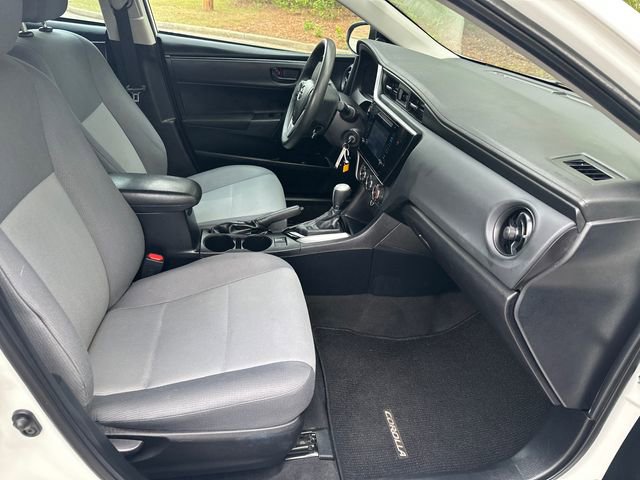 Used 2018 Toyota Corolla L FWD image 14