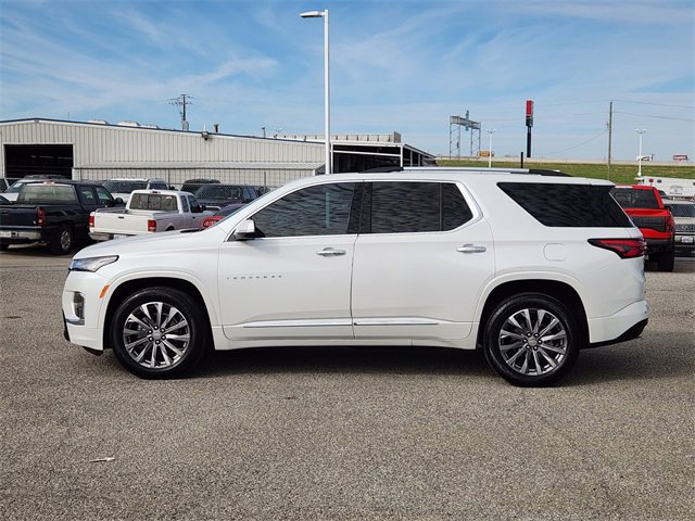 Used 2023 Chevrolet Traverse Premier image 4