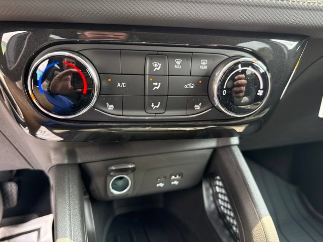 New 2026 Chevrolet TrailBlazer LT w/ Midnight Edition AWD/4WD image 11